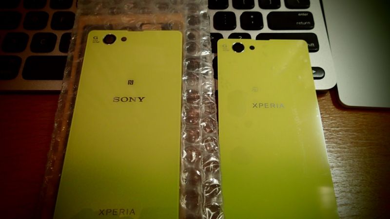 海外ではXperia Z1 Compactのプラスチックバックパネルを国内版のガラスパネルに交換する改造が流行っているみたい | juggly.cn