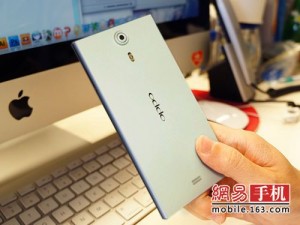 OPPO-Find-5-03